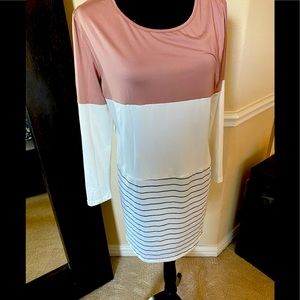 Cute tunic with lace back